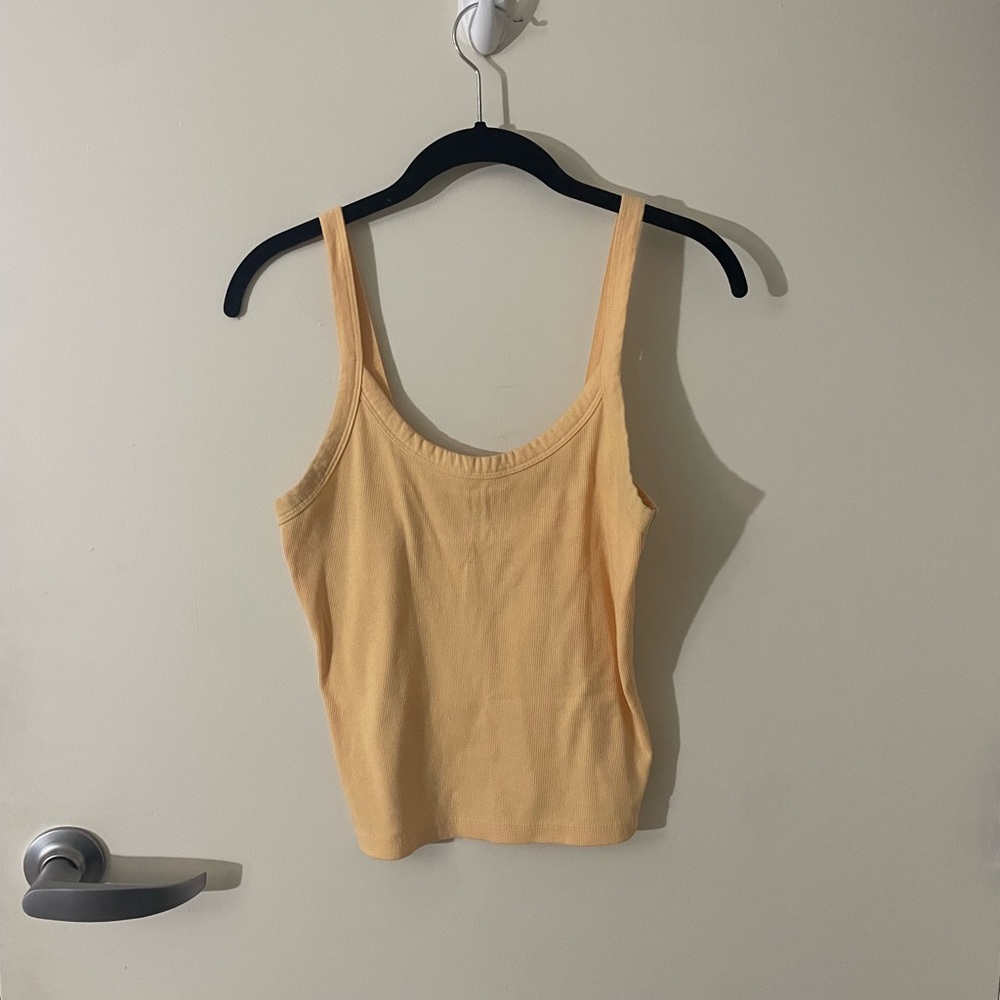 Wildfable Medium Yellow Cropped Tank Top